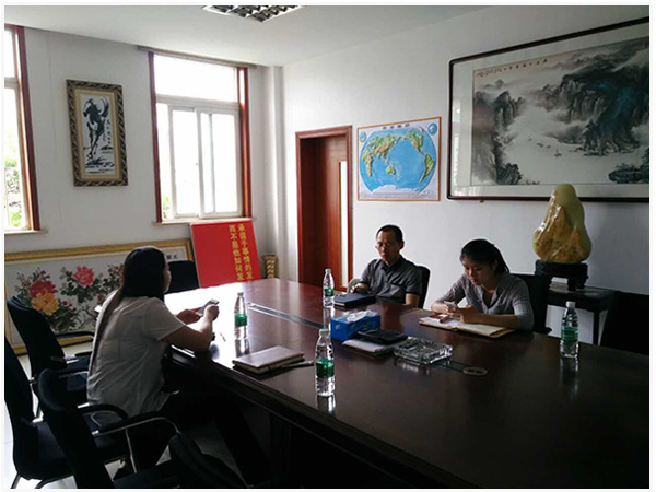 牛商網(wǎng)工作人員拜訪客戶