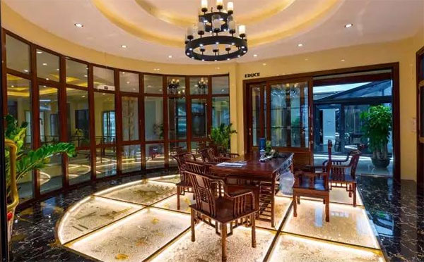 伊盾門(mén)窗 伊盾門(mén)窗