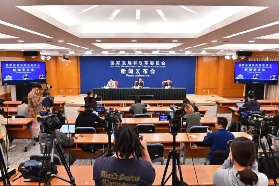 雙控政策下，制造業(yè)如何轉(zhuǎn)型來應(yīng)對這次危機？